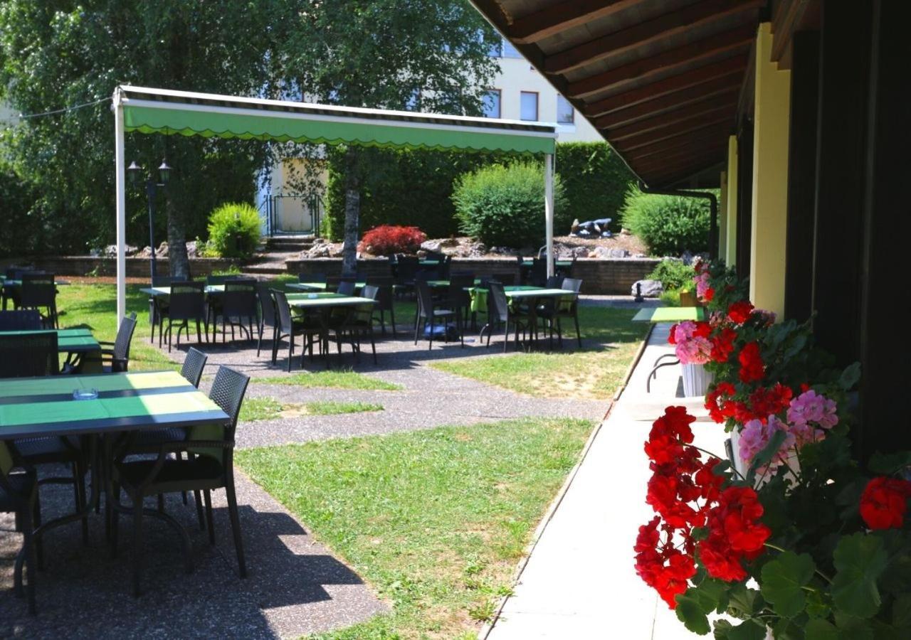 Motel Des Fleurs Servion Exteriör bild